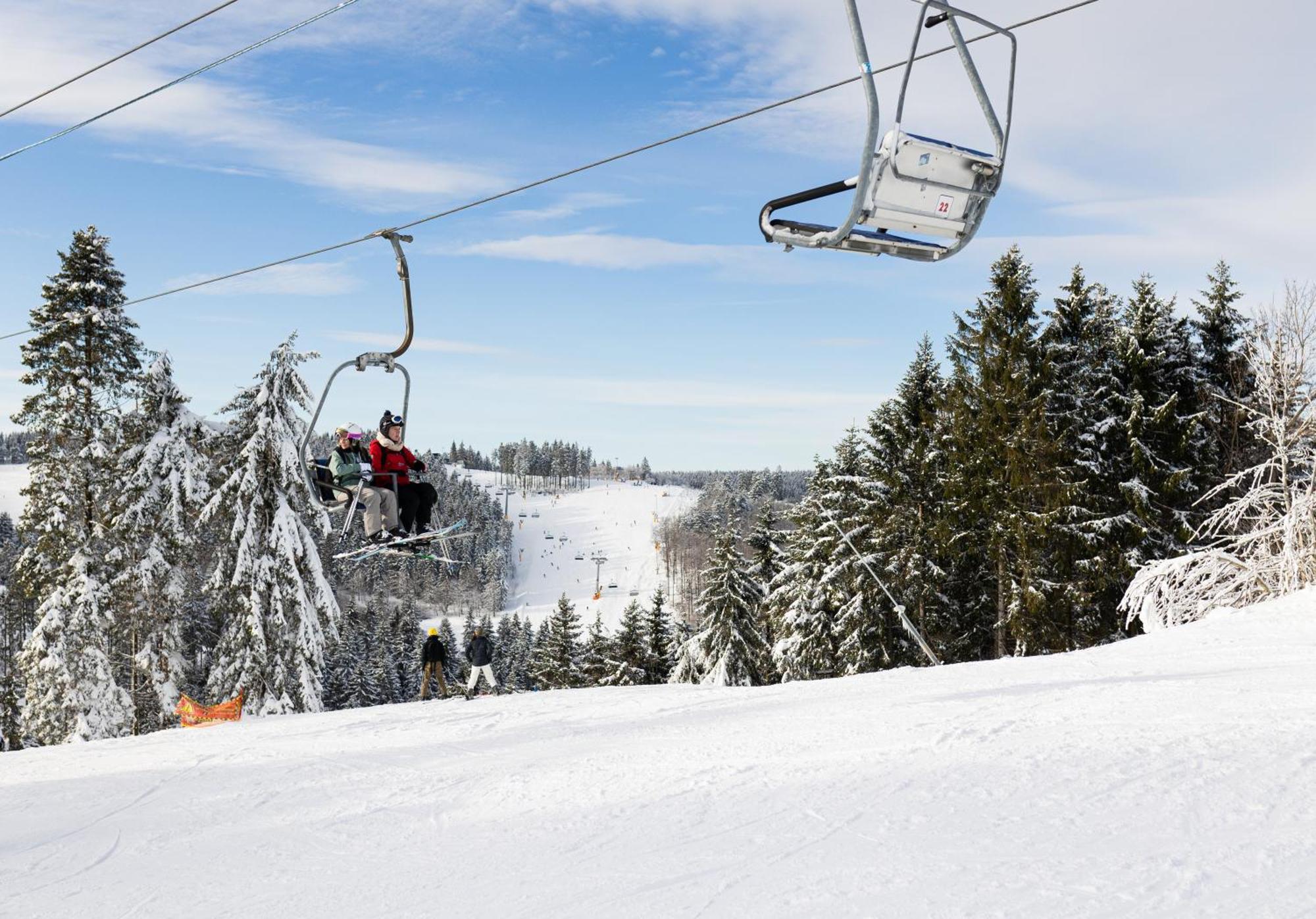 Am Finkenbusch Aan De Skipiste Willingen  Luaran gambar
